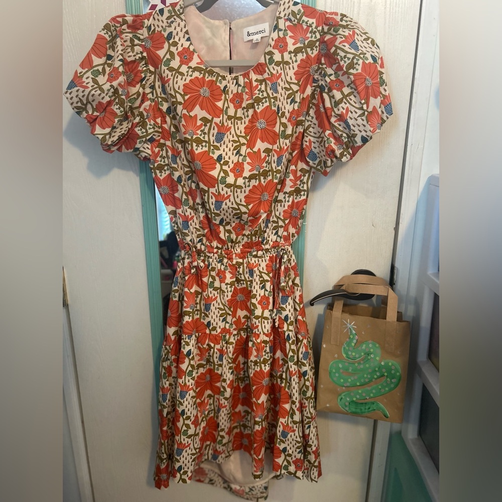 Cute dress